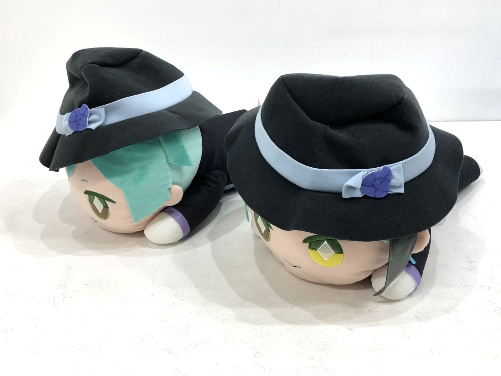 【小牧店】タグ付き　ツイステ　メガジャンボ寝そべりぬいぐるみ　2体セット 【T710-3485】