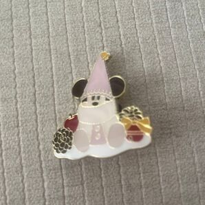 リルリンリン ジャングルカーニバル 景品 ディズニークリスマス 2025 ピンバッジ フィギュア