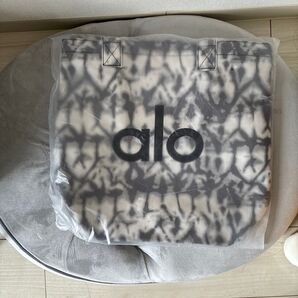 alo yoga バッグ