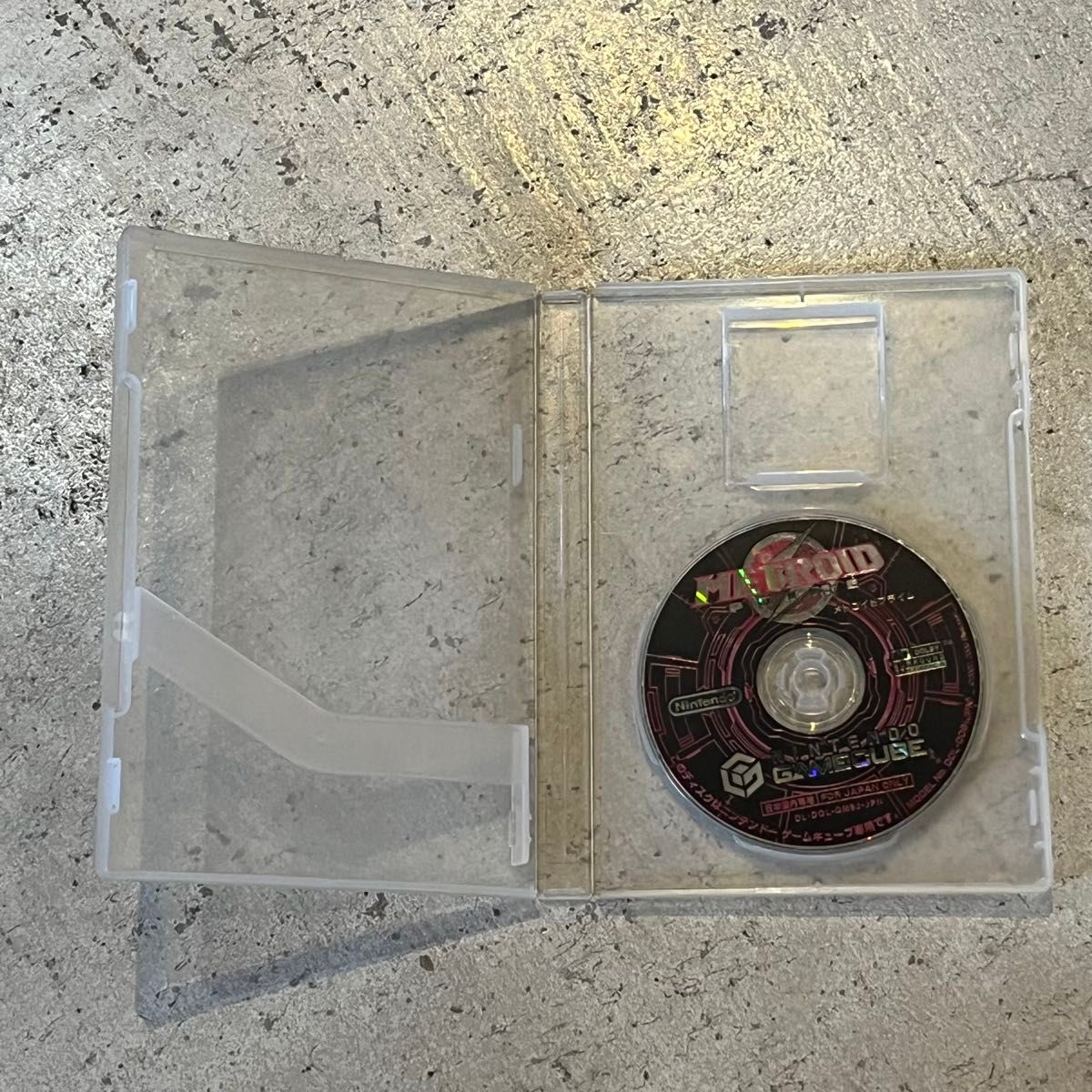 ニンテンドー　ゲームキューブ　メトロイドプライム METROID PRIME