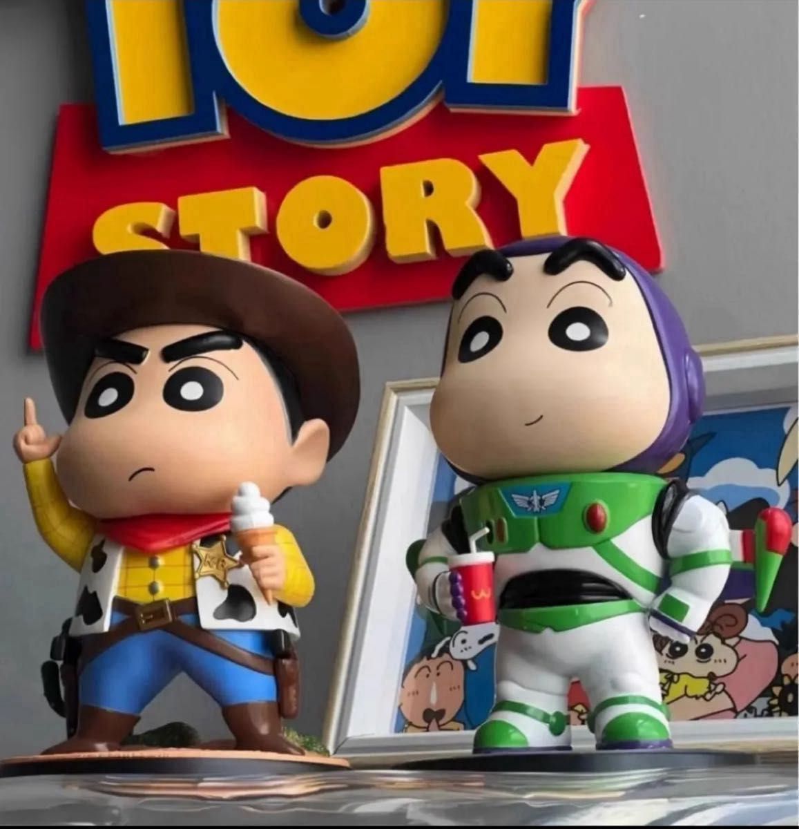 クレヨンしんちゃん × トイストーリー フィギュア 2体セット バズ　ウッディ