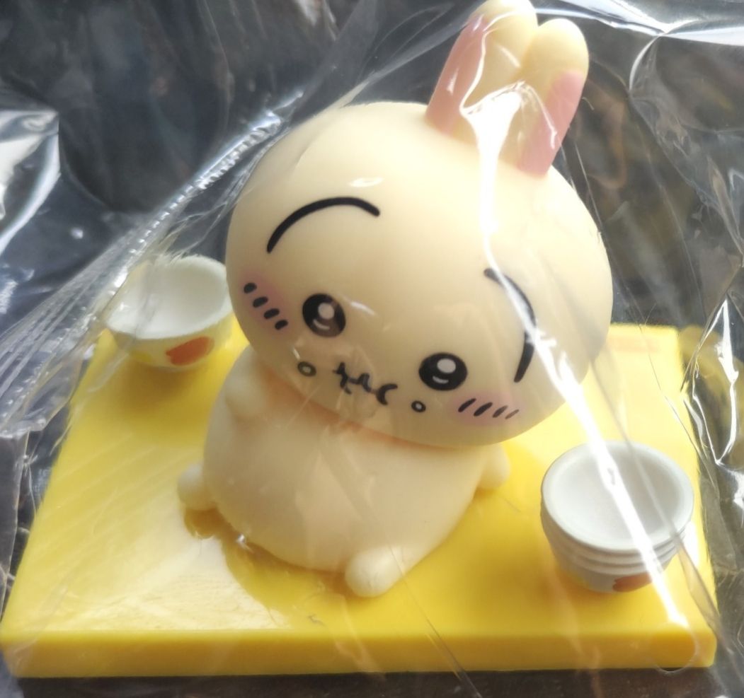 松屋 ちいかわ うさぎ オリジナルフィギュア 鬼辛カレー