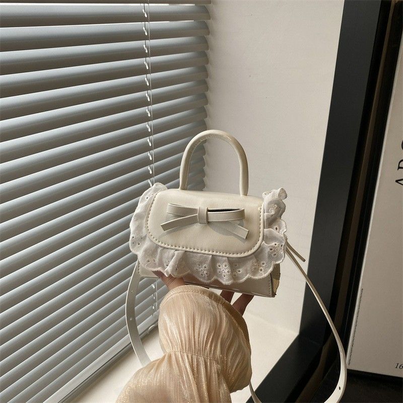 至高の逸品 こなれ感のある バッグ カバン 冠婚葬祭・セレモニー 注目アイテム レディースzAXVQ1