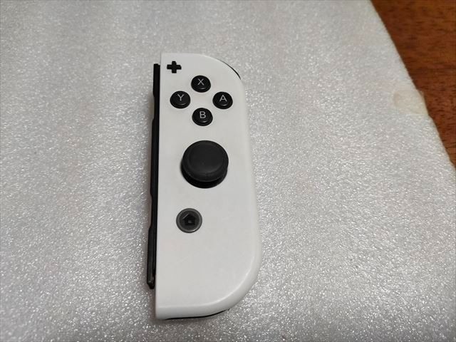 ■ニンテンドースイッチ Nintendo Switch 有機ELモデル ジョイコン ホワイト R 任天堂 純正