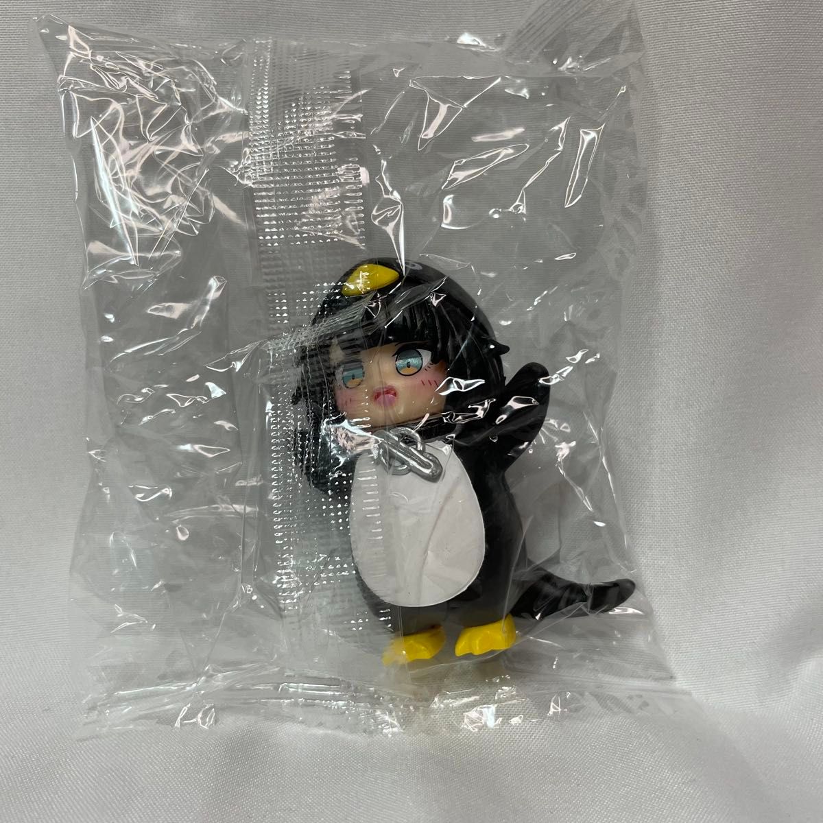 ググガガ　フィギュア　6cm 期間限定セール　可愛い　gugugaga ペンギン