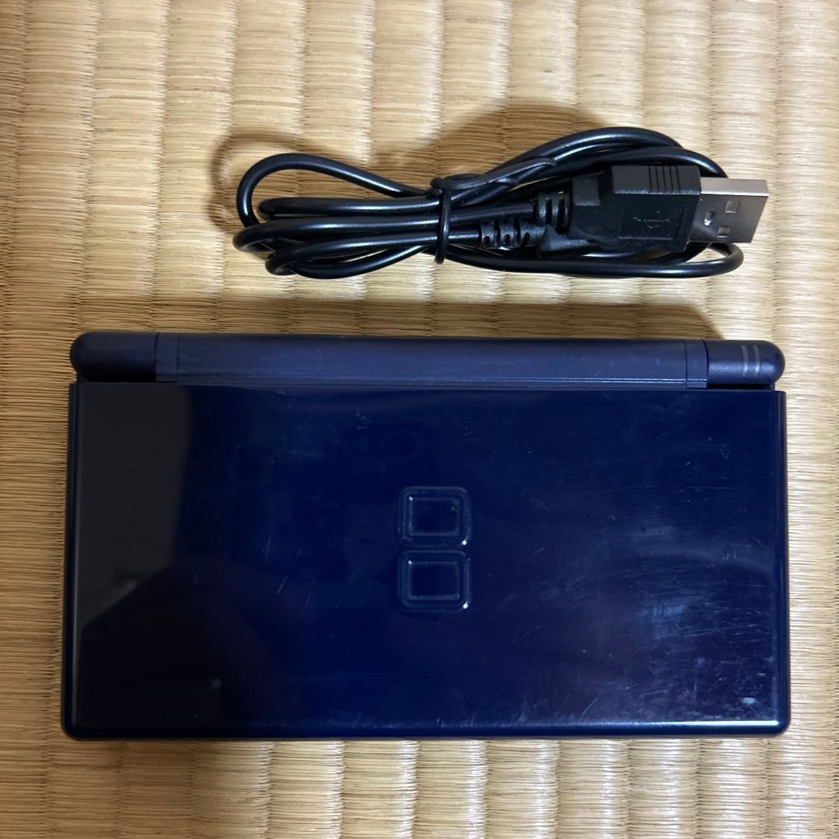ニンテンドーDS Lite 本体 ネイビー USB充電ケーブル付き