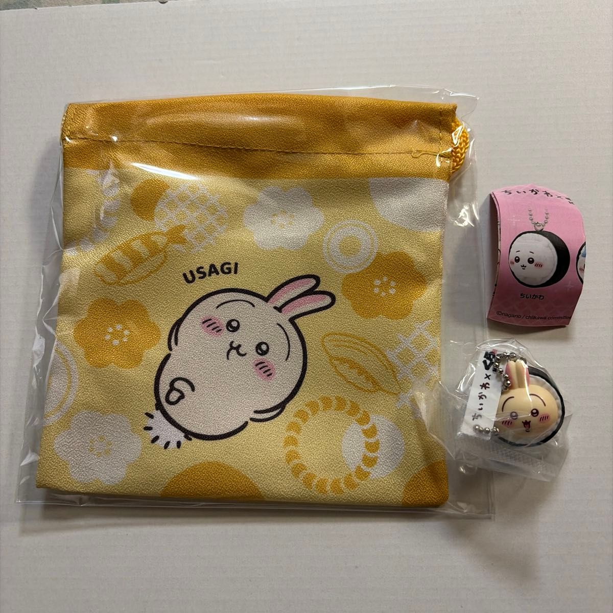 ちいかわ くら寿司 コラボ うさぎ 巾着 フィギュア 2点セット