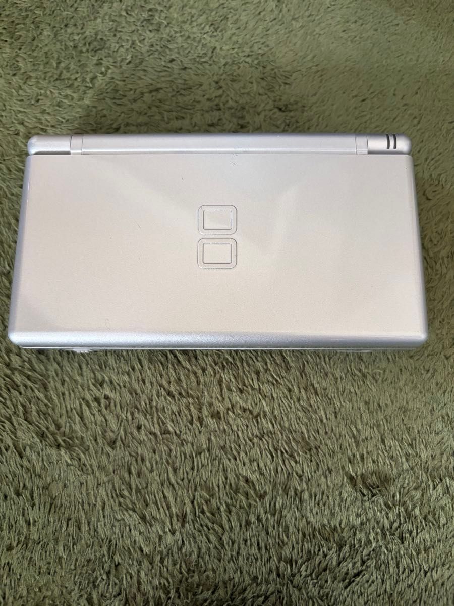 任天堂 ニンテンドーDS Lite 本体 シルバー