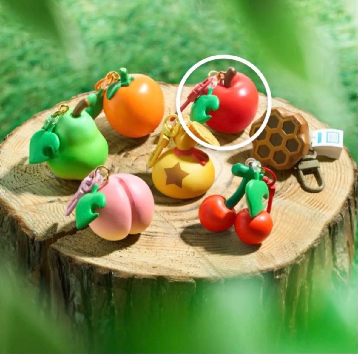 【最安値】任天堂 Nintendoあつまれどうぶつの森フルーツキーホルダーコレクション 「りんご」