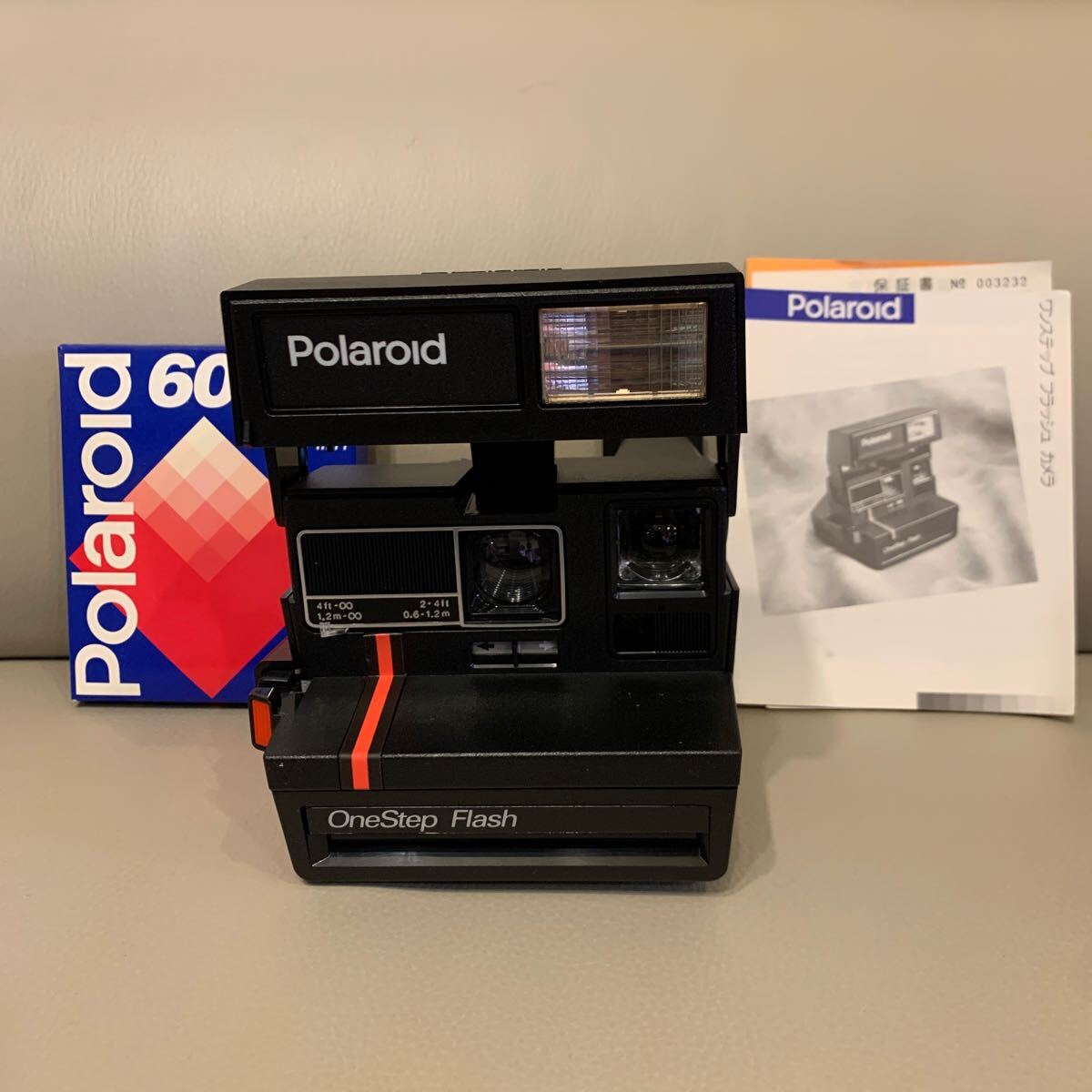 ポラロイドカメラ インスタントカメラ Polaroid フィルム付き
