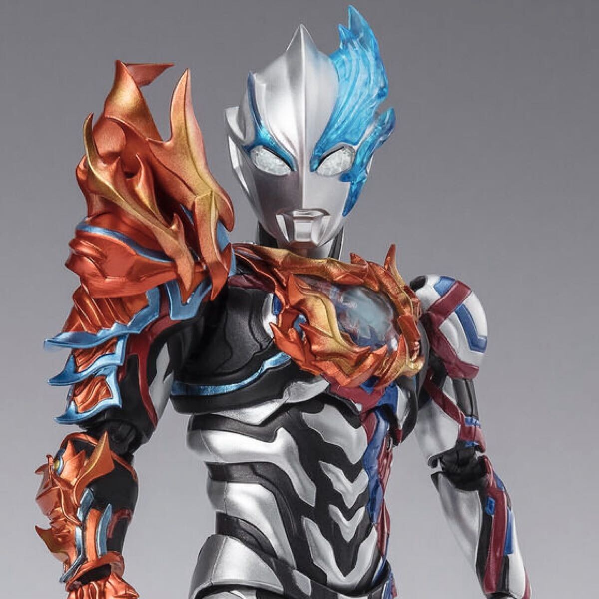 S.H.Figuarts ウルトラマンブレーザー ファードランアーマー
