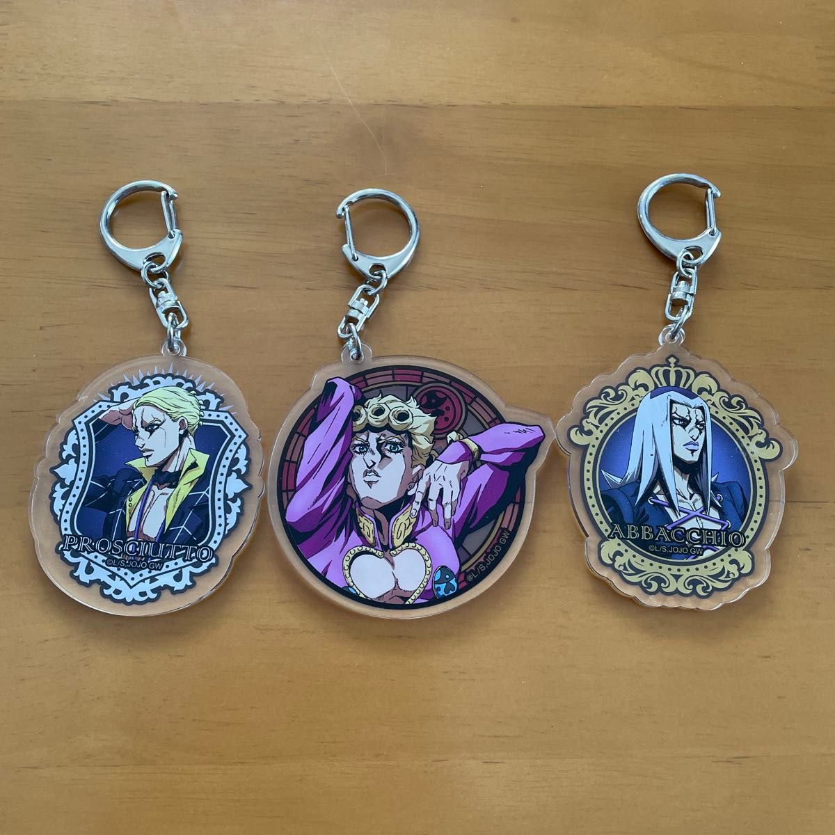 ジョジョの奇妙な冒険 黄金の風 アクリルキーホルダー 3個セット プロシュート ジョルノ アバッキオ二手;物流保障;没有明显的损伤或污渍