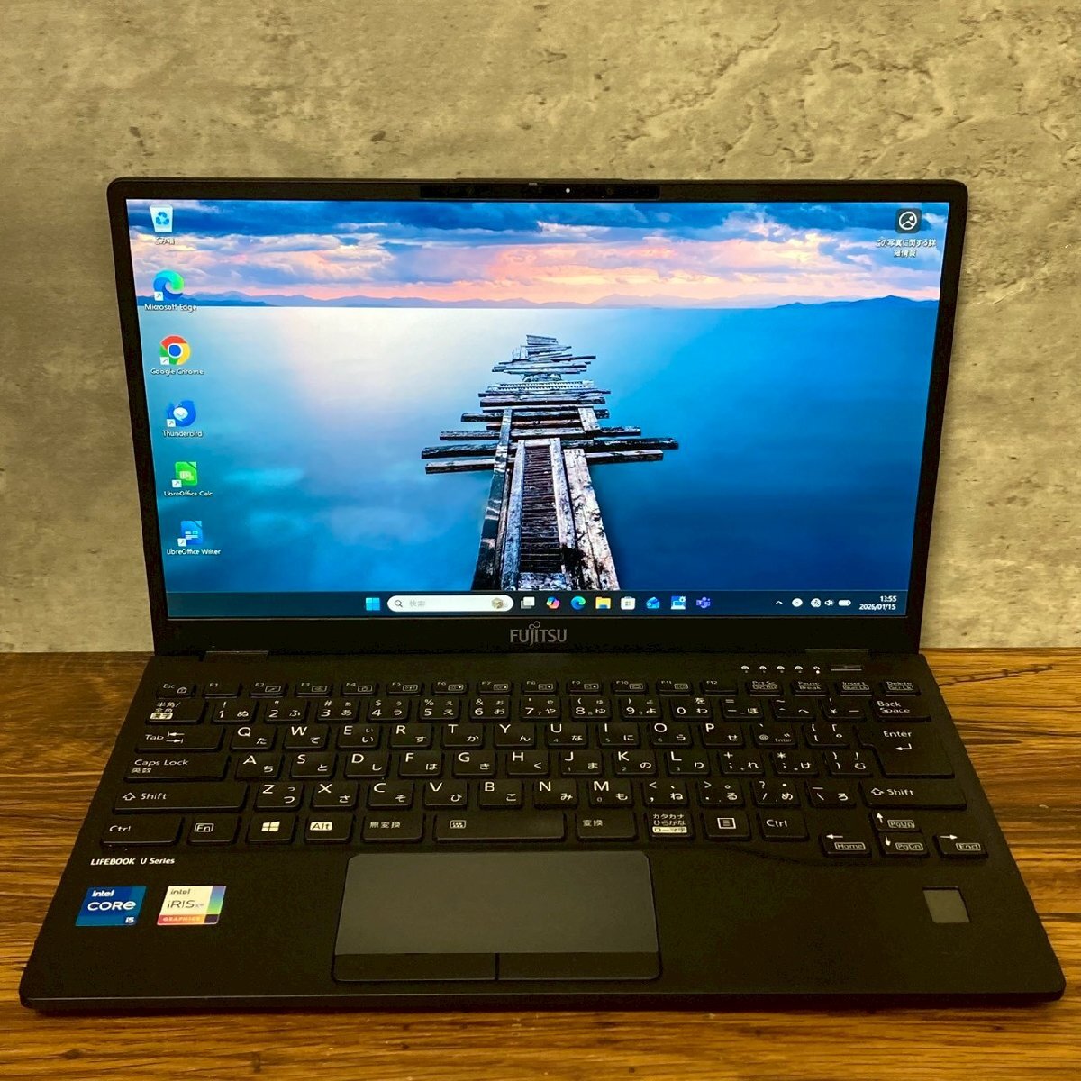 1円～ ●美品 富士通 LIFEBOOK U9311/F / 第11世代 Core i5 1145G7 (2.60GHz) / メモリ 16GB / NVMe SSD 256GB / 13.3型/ Win11 Pro 64bit