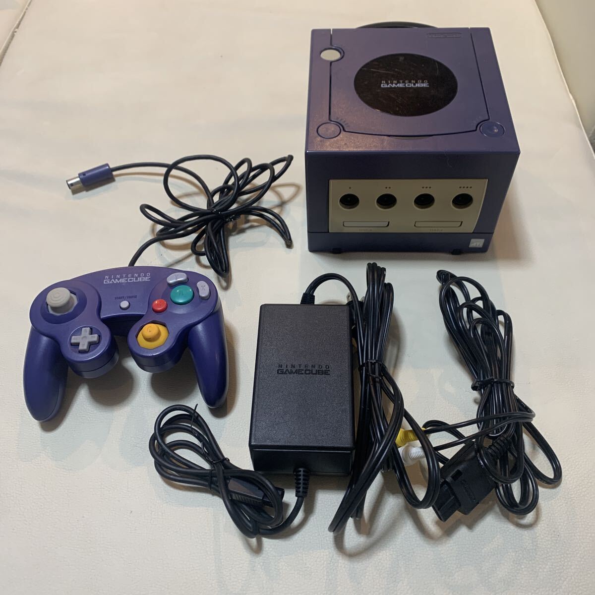 ☆IS-0106い100 Nintendo 任天堂 ゲームキューブ DOL-001 GAMECUBE 動作確認済☆