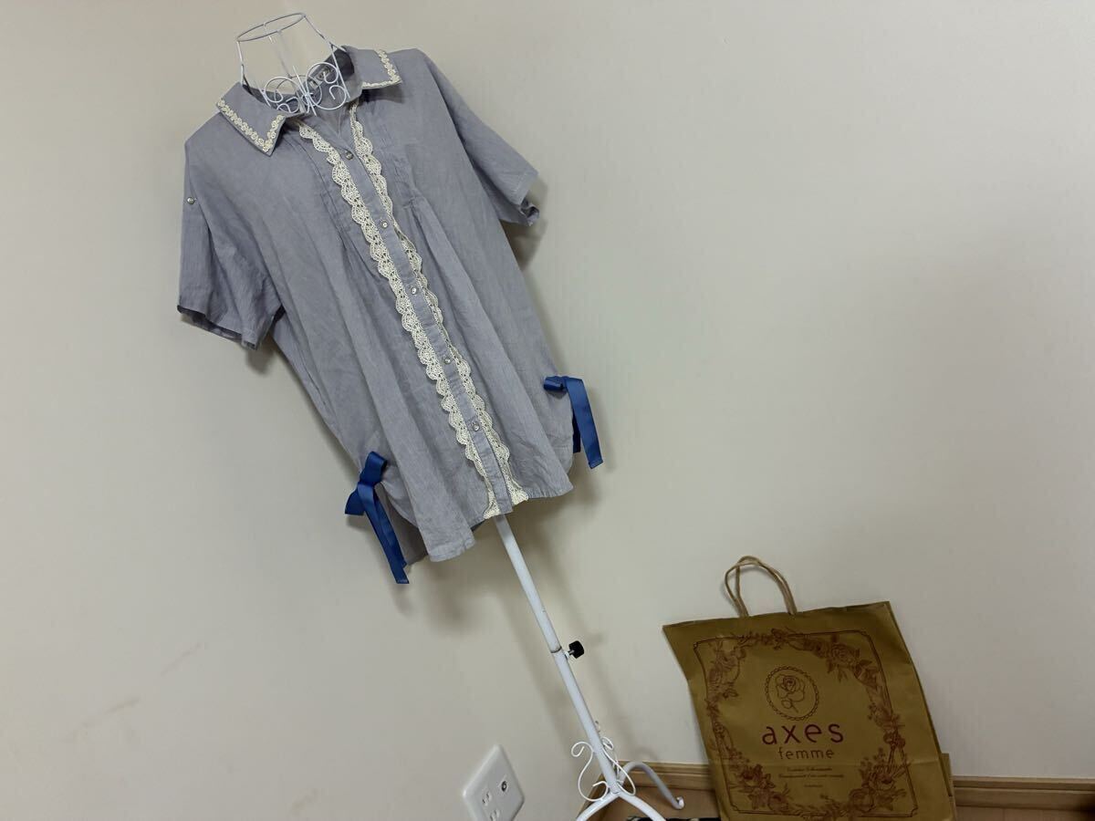 axes femme アクシーズファム☆レース飾り裾ドロストブラウス、ストライプトップス☆used 