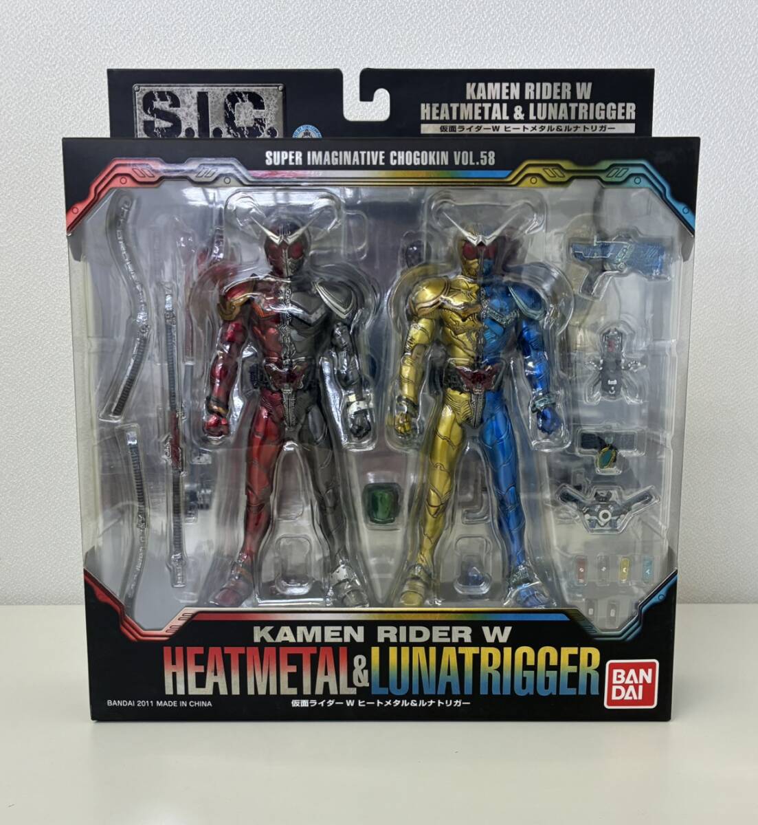 TOY55 1円オークション 未開封品 BANDAI 魂ウェブ商店 S.I.C. 仮面ライダーWヒートメタル＆ルナトリガー 可動フィギュア コレクター