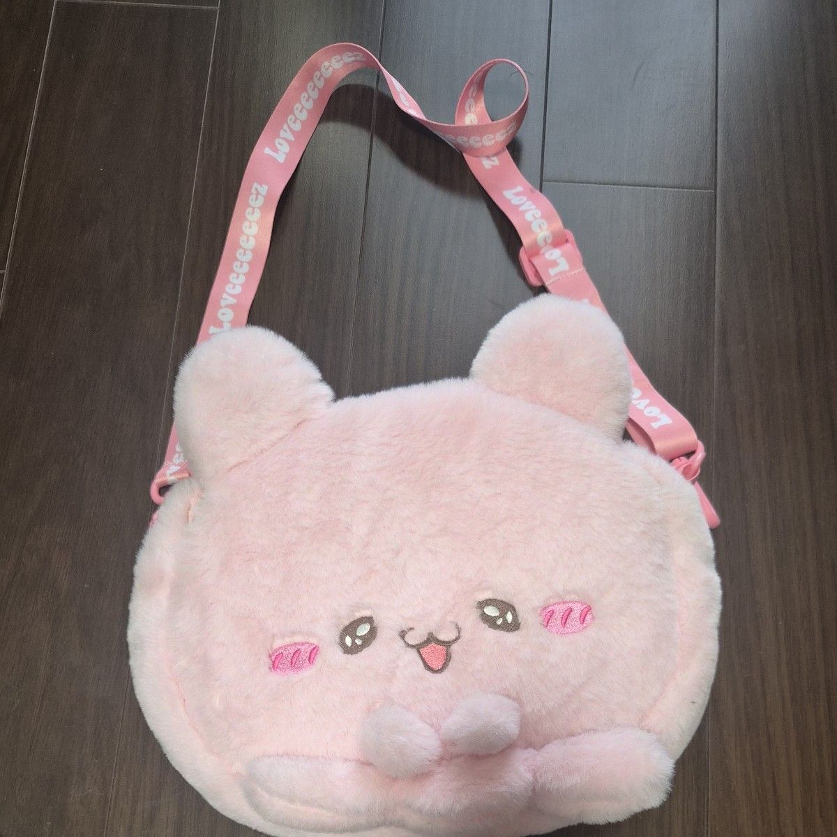 ポシェット ふわふわフェイスポシェット　らぶいーず二手;物流保障;接近未使用