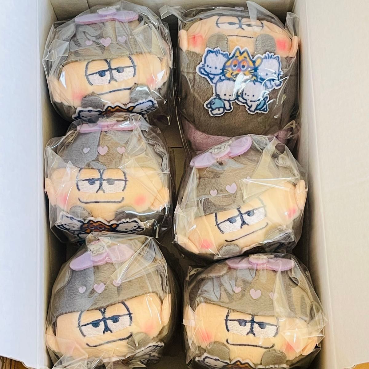 おそおそ松さん もちマス サンリオ 一松 エスニャン松さん二手;物流保障;未使用