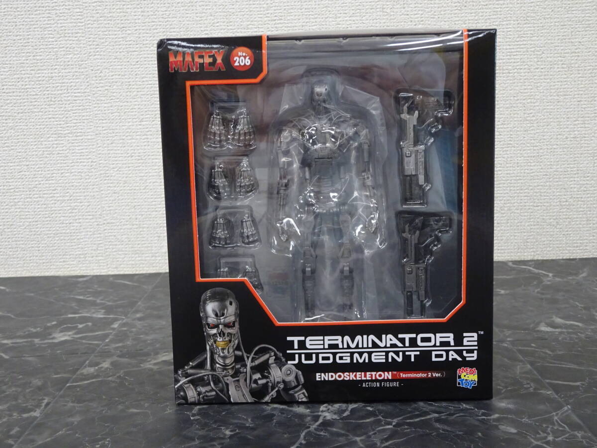 【メディコム・トイ】 MAFEX ENDOSKELETON(T2 Ver.) 未開封 / ターミネーター2 