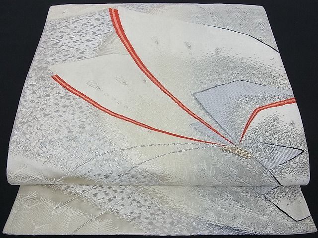 平和屋着物■六通柄袋帯　舞蝶文　金銀糸　逸品　zy0601