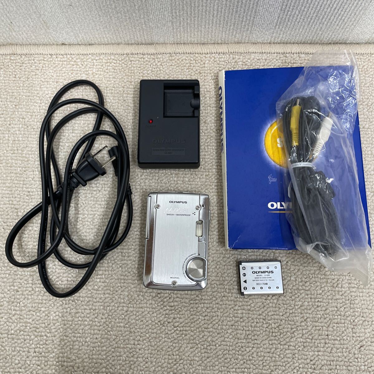 OLYMPUS コンパクトデジタルカメラ μ720SW オリンパス コンデジ 通電のみ確認 ジャンク品