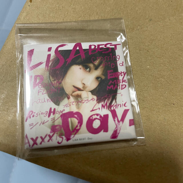 LiSA LADYBUG ランダムセットゥ（10)缶バッチ