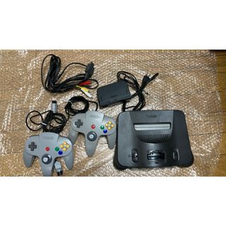 NINTENDO 64 ニンテンドー64 本体　とコントローラー