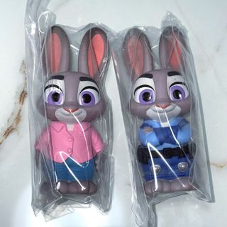 ズートピア ソフビ パペットマスコット 指人形 フィギュア　ジュディ　私服　警察
