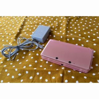 ニンテンドー3DS ミスティピンク 本体 ACアダプター付き