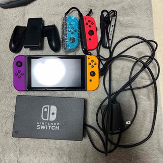 NINTENDO SWITCH ニンテンドースイッチ　付属品あり　動作確認済み