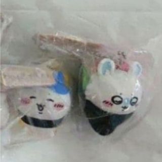 ちいかわ寿司　フィギュアキーホルダー　モモンガ　ハチワレ 