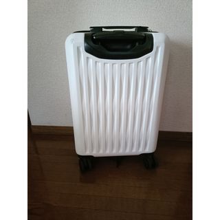 スーツケース キャリーケース キャリーバッグ ホワイト 鍵 ロック