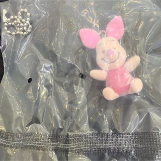 ボールチェーン付きのピグレットのフィギュアマスコット