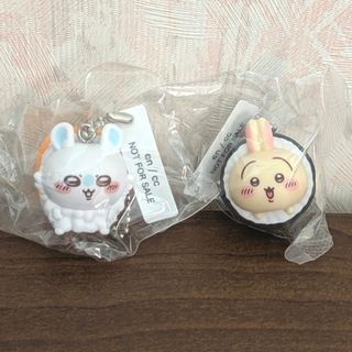 ちいかわ×くら寿司　うさぎ　モモンガ　フィギュアセット
