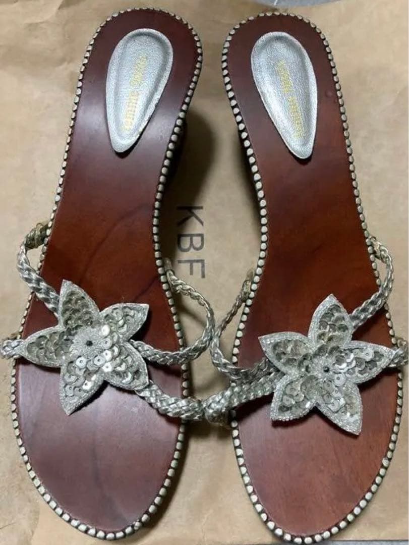 大きいサイズ　　　　　　　　　　レディースサンダル