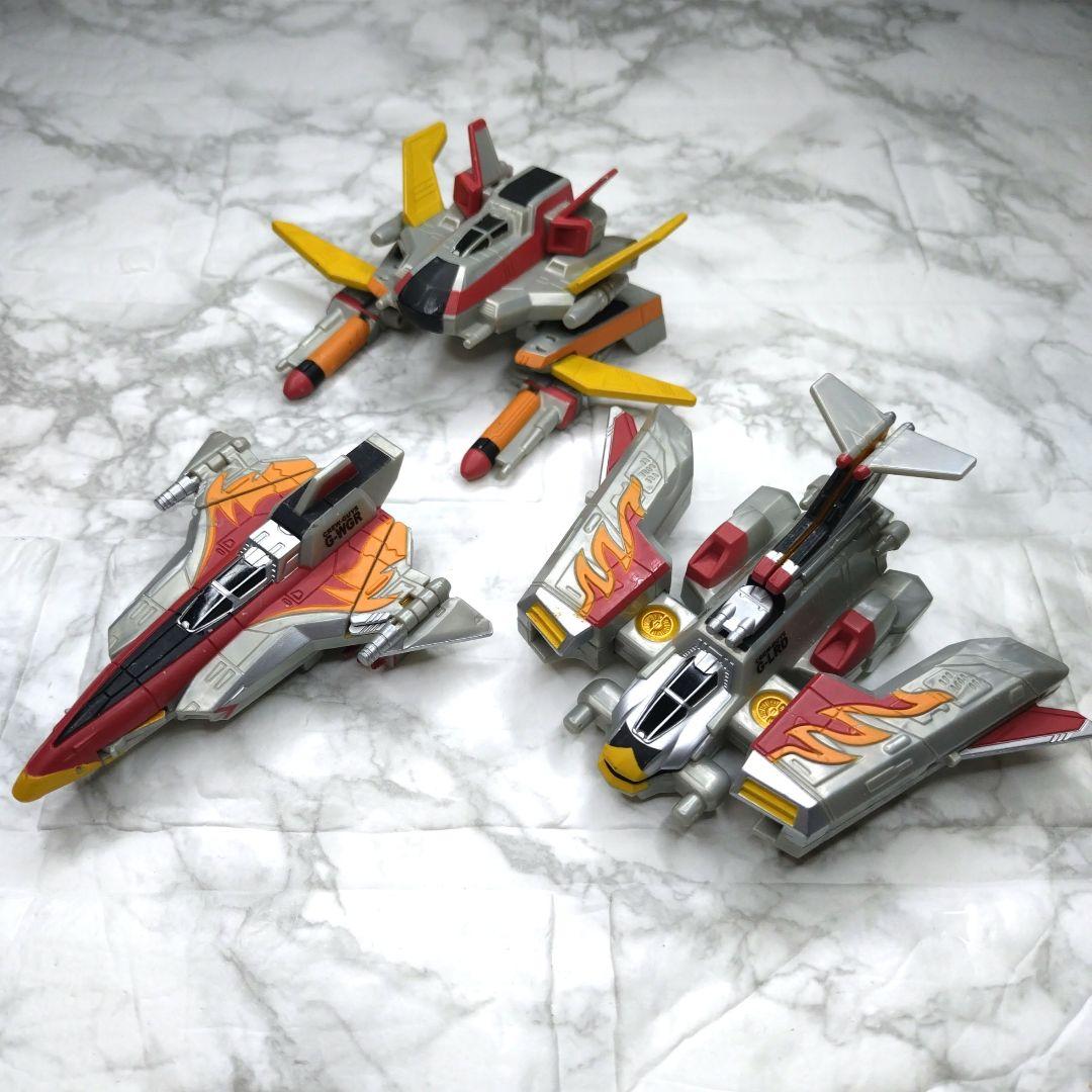 ウルトラマンメビウスマシン2 ガンフェニックストライカー 食玩
