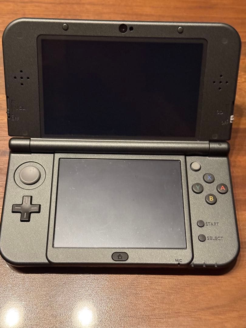 動作確認済 New3DS LL ブラック 箱 充電器 microSD付Nintendo 3DS;没有明显的损伤或污渍