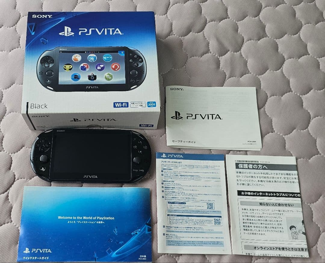 通電動作確認済 PlayStation Vita PCH-2000 本体PlayStation Vita;没有明显的损伤或污渍