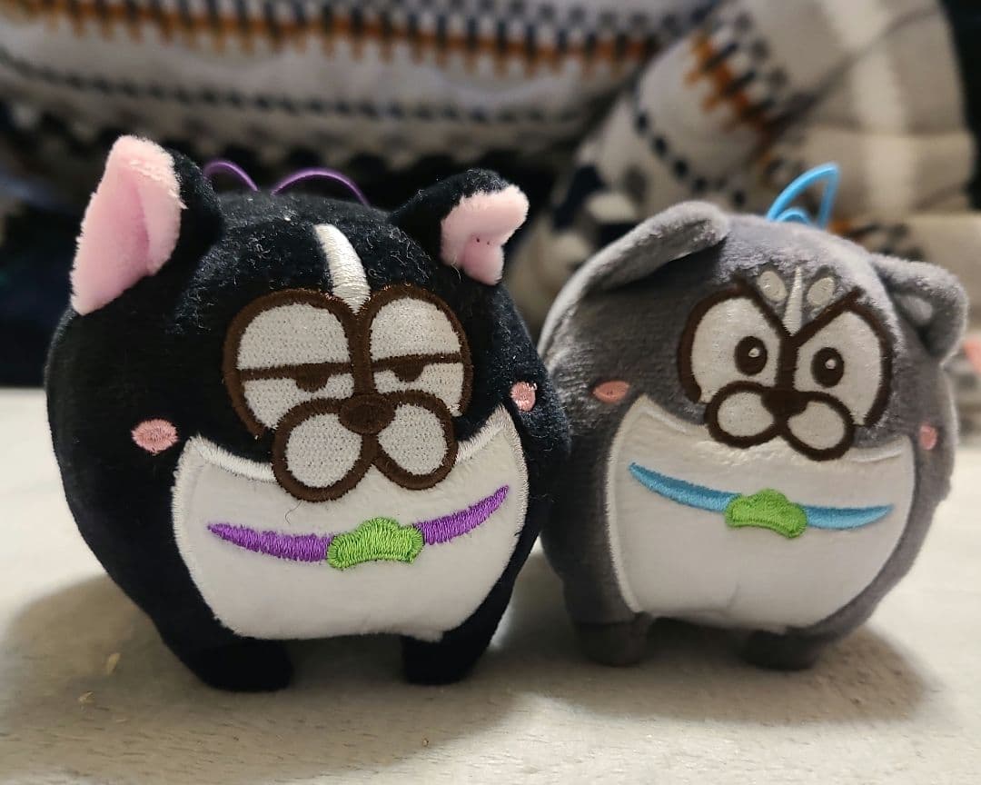 おそ松さん　松犬　一松&カラ松