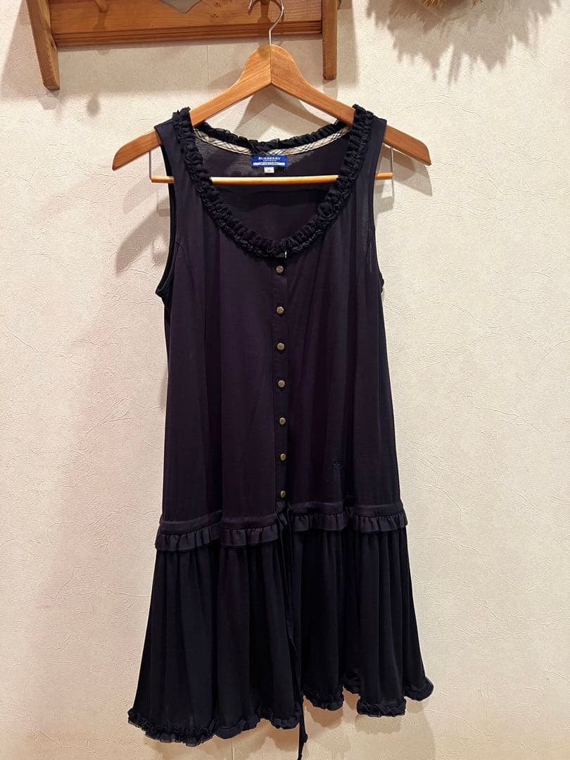 【BURBERRY BLUE LABEL】ノースリーブワンピース 38 ネイビーBURBERRY BLUE LABEL;没有明显的损伤或污渍