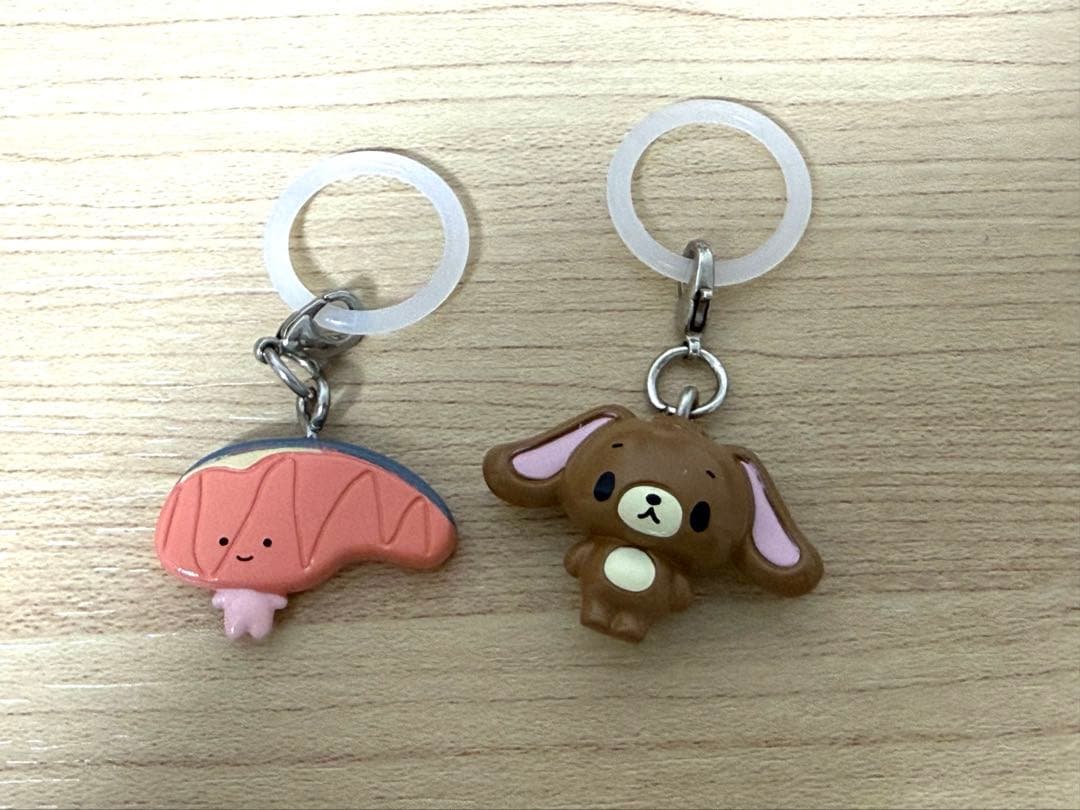 カプセルトイ めじるしチャーム2種セット　サンリオ