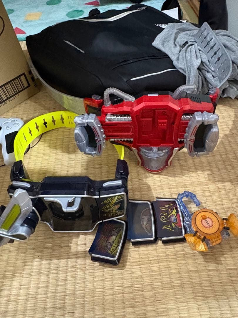 仮面ライダー鎧武 ゲネシスドライバーと戦極ドライバー