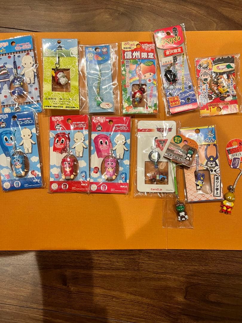 ご当地　キューピー　ストラップ もっこり　加トちゃん　カーズ　ディズニー