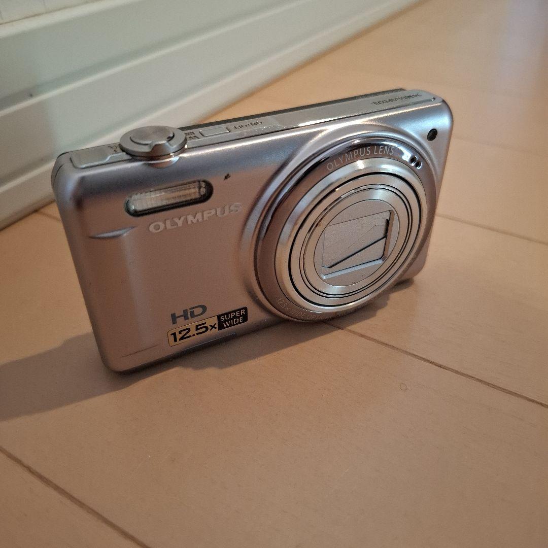 【レトロカメラ】Olympus HD 12.5x コンパクトデジタルカメラ
