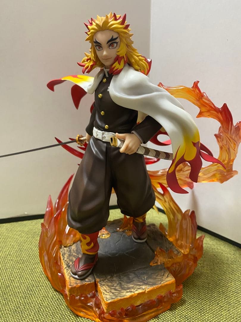 メガハウス G.E.M.シリーズ 鬼滅の刃 煉獄杏寿郎 完成品フィギュアMegaHouse;未使用