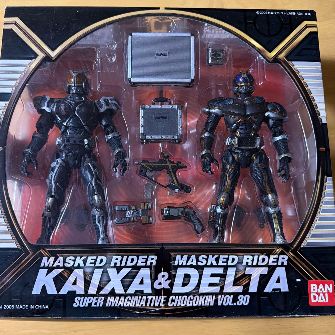 S.I.C. VOL.30 仮面ライダーカイザ&仮面ライダーデルタBANDAI;整体状态不佳