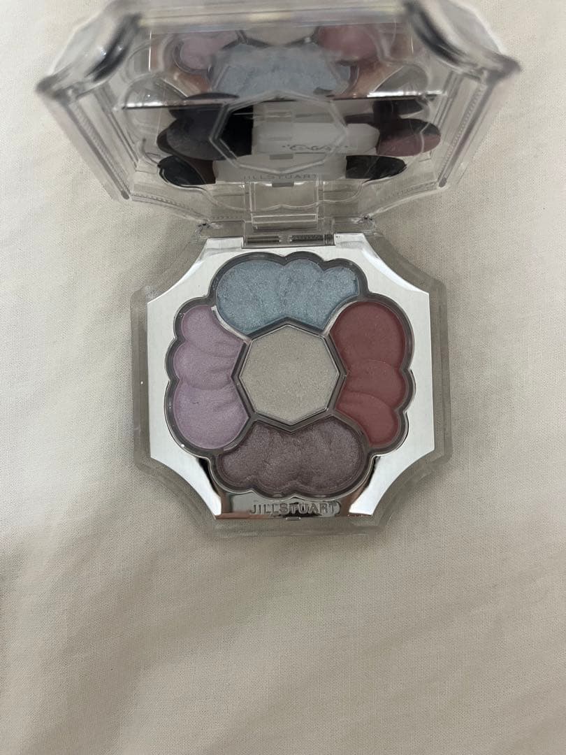 JILLSTUARTbeauty ドレスドブルームアイズ103