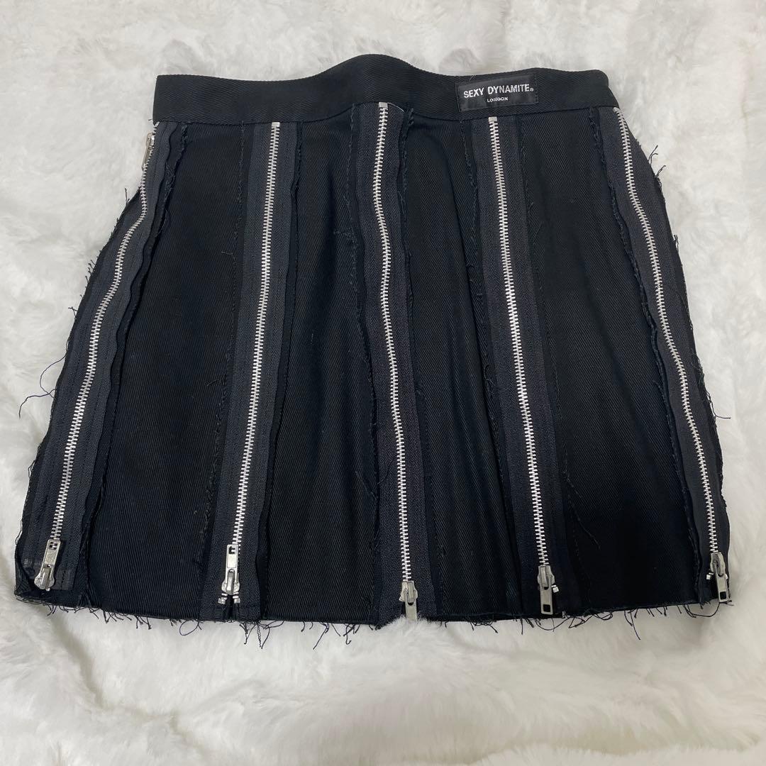 ジッパーデザイン 黒 ミニスカート