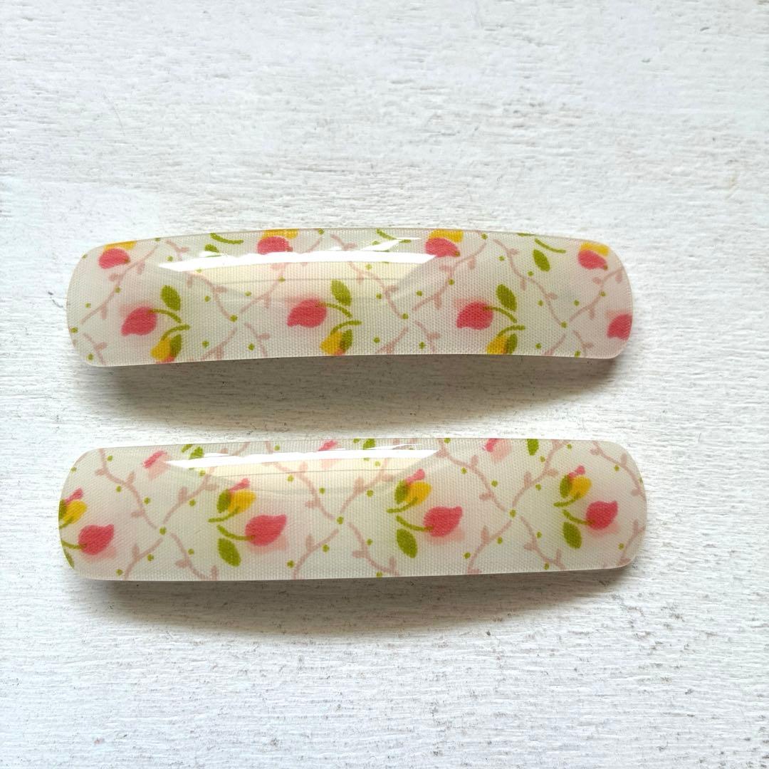 バレッタ2個セット　チューリップ