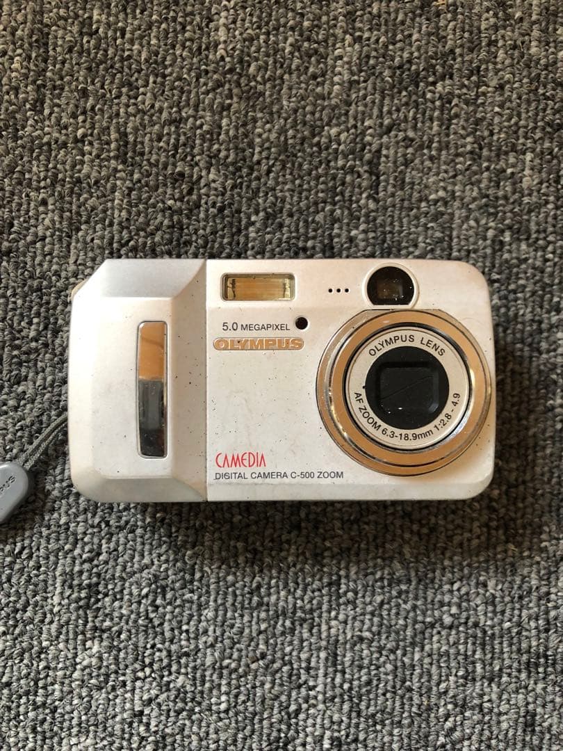 OLYMPUS C-500 ZOOM デジタルカメラ　CCD211